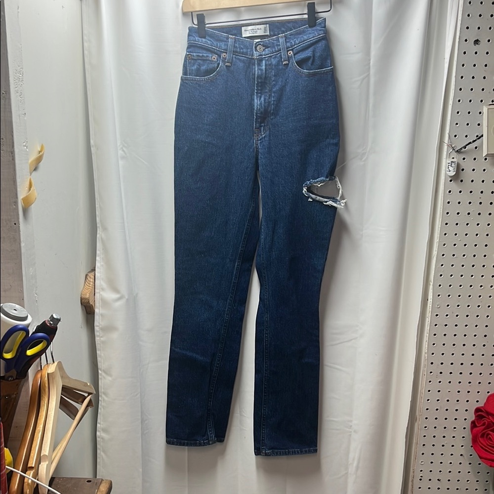 Abercrombie Dark Blue Curve Love 90s Straight Side Distress Jeans- 25 - Picture 1 of 5